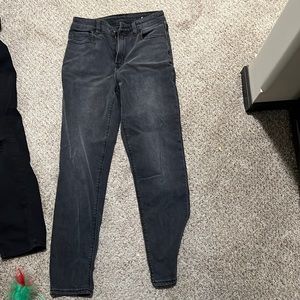 Back American eagle mom jeans. No rips. Never worn.